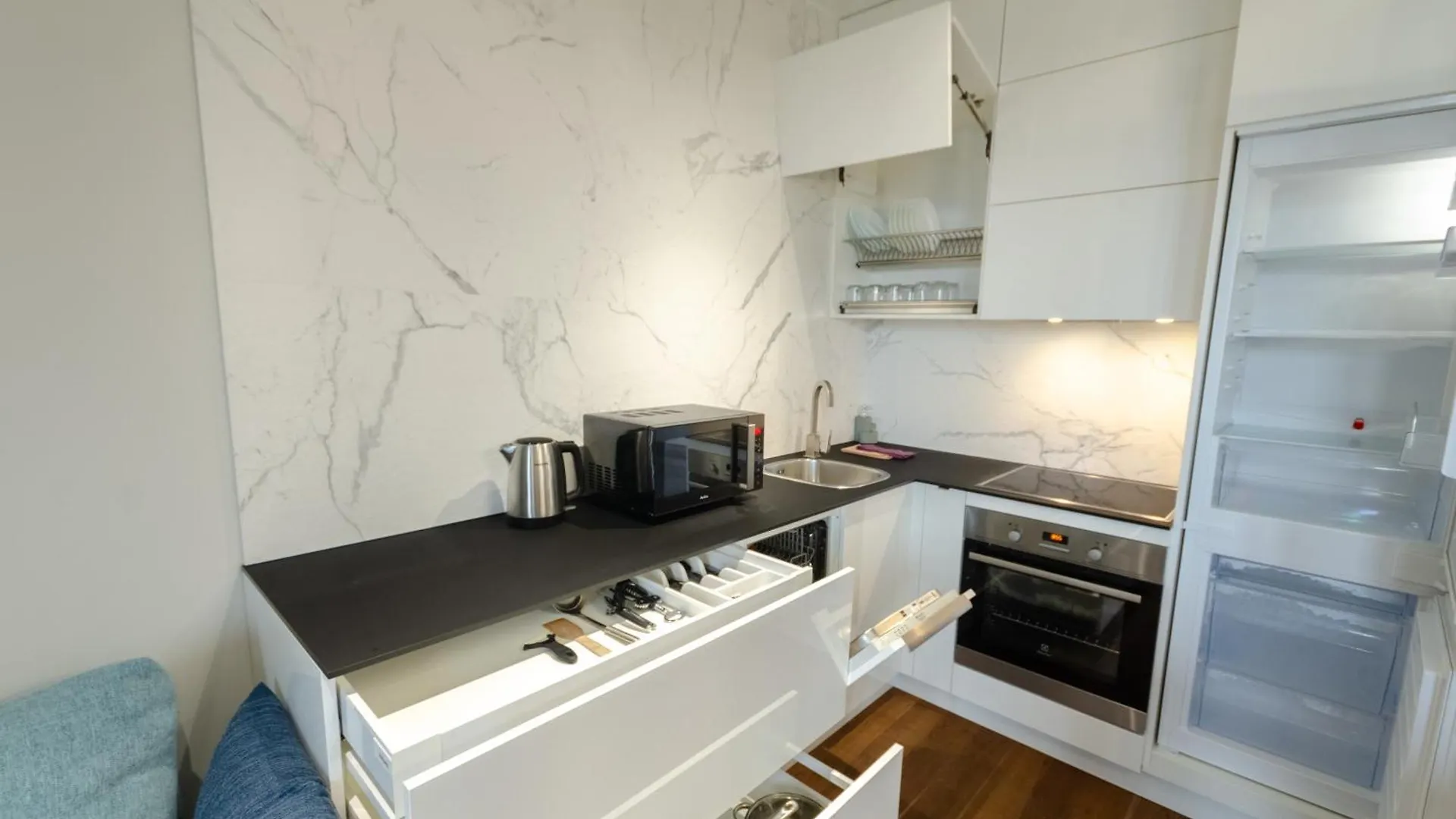 Petrovdom Apartments 09-102 In Rc New York Concept House, 74 Antonovycha Street Kiev