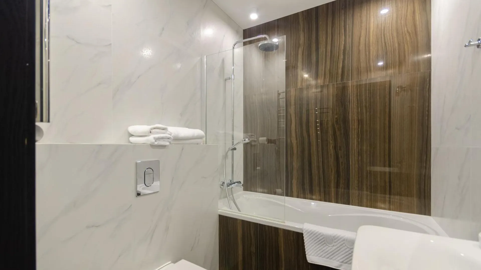 Petrovdom Apartments 09-102 In Rc New York Concept House, 74 Antonovycha Street Kyiv